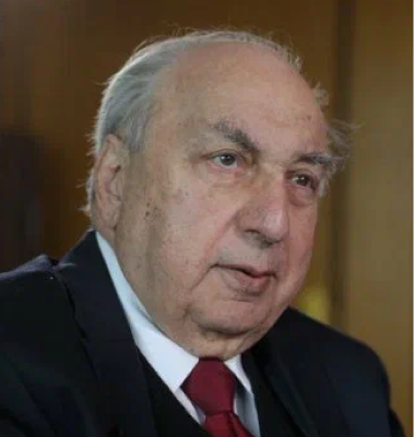 Александр Оганович ЧУБАРЬЯН